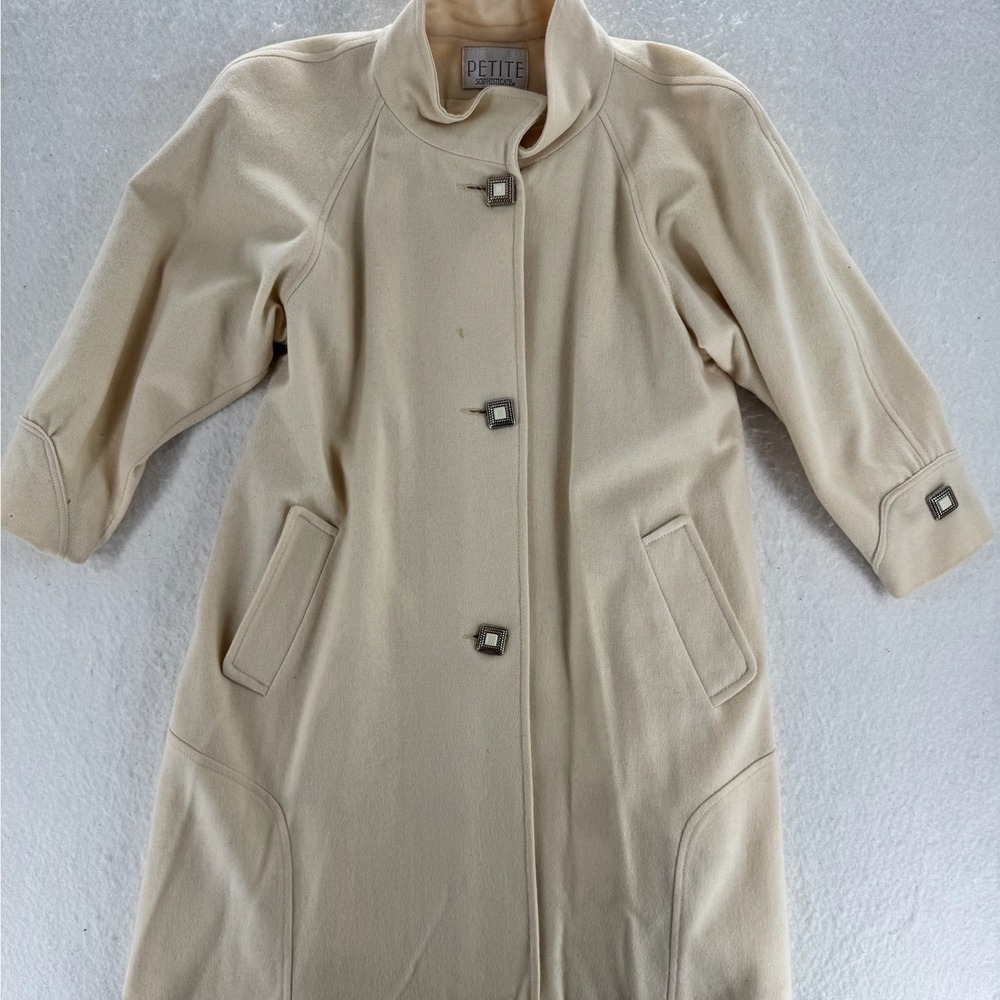 Petite Sophisticate - VTG 100% Wool Overcoat - Cream - Petite - Women